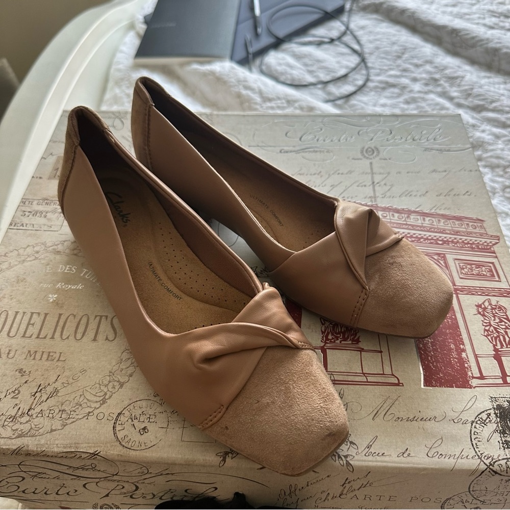 Nude Clark’s Flats [SOLD]